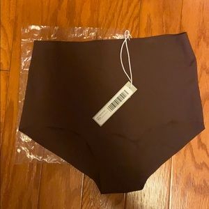 Renew high waist panties